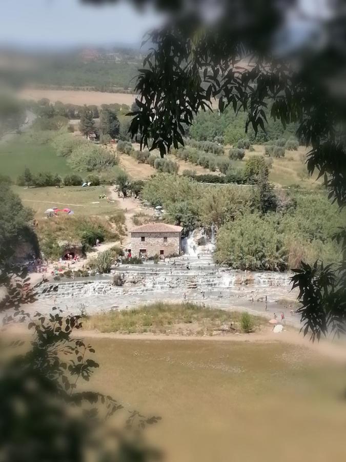 Km 0 Dal Centro By Tiziana Monaldi Hotel Pitigliano Eksteriør billede
